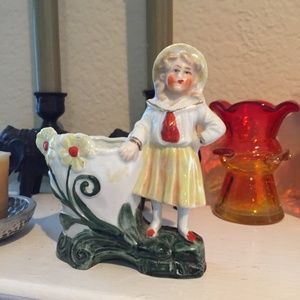Vintage planter with little girl